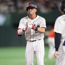 プロ野球ファンの人と仲良くなりたいです！ 基本全球団の選手知ってるので野球ファンはフォローさせていただきます🙏🙏