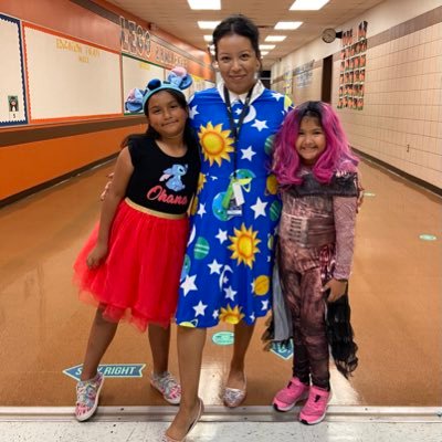 jennprz's profile picture. Bilingual DISD teacher https://t.co/zClKHCmMCk