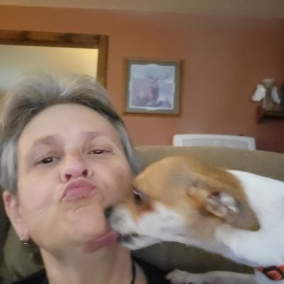 Lives in Illinois I am a female, and I am married to a woman. I am a lesbian. Please don't  follow me with asking me for money I don't have any to give.