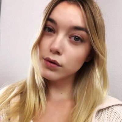 ClintonDor9322's profile picture. self made 🥰
TikTok: burgees.dora
 fun to be with 😂😆