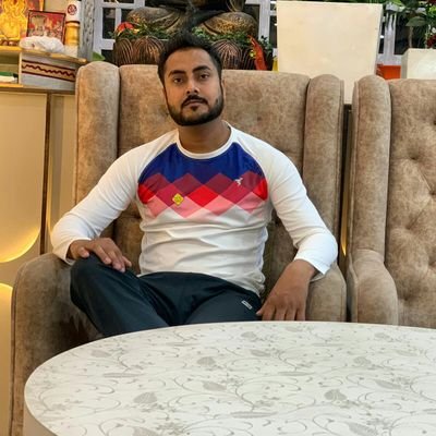 ॐ त्र्यम्बकं यजामहे सुगन्धिं पुष्टिवर्धनम् |
उर्वारुकमिव बन्धनान्मृत्योर्मुक्षीय माऽमृतात् ||