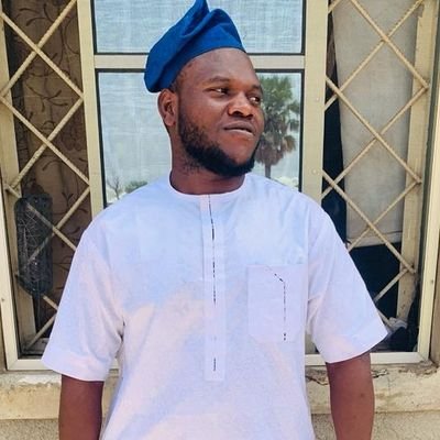 RufaiAbdlrashid's profile picture. CEO Cre8tivePrime Ventures 
UI/UX designer 
iPrint | iDesign | iBrand