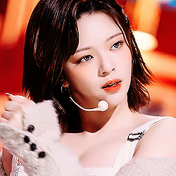 all 𝐰𝐢𝐧𝐭𝐞𝐫, we got carried, 𝒂𝘄𝗮𝘆 over,
on the 𝗿𝗼𝗼𝗳𝘁𝗼𝗽𝘀 i see my 𝒑aradise ; 𝐣𝐲.