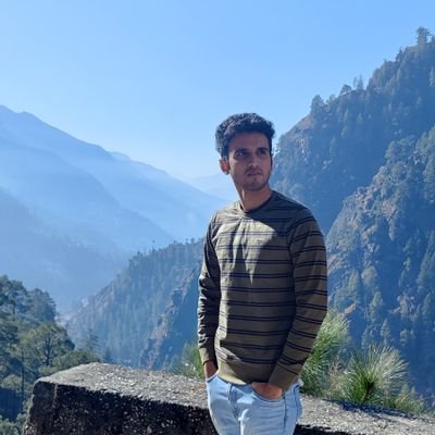 JakhiSwapnil's profile picture. Engineer / Narcissist 🗣️