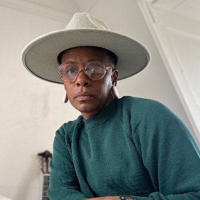 DJ Scholarship (A Framework)さんのプロフィール画像