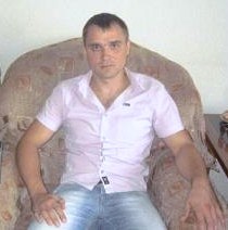 Работаю, веду свой сайт о том как можно в нашей жизни, зарабатывать и экономить наши деньги. Взаимный фолловинг.