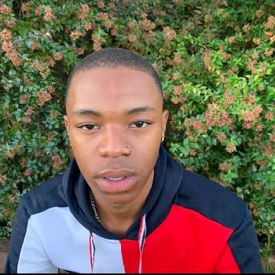 Siyabonga Ka Sikelela -human first, Taqwa| aesthete, Art| student, Activist | Subjective. ⚖️🇨🇩🇵🇸
