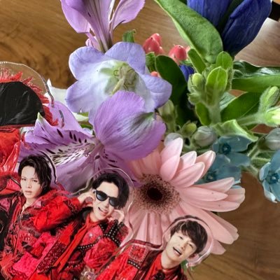 ジャにの出の中丸担。そこからKAT-TUN3人にハマり、FC入りました。💗💙💜新参者ですが、よろしくお願いします🥺 無言フォロー失礼します🙏 2022honey魂参戦。2023Fantasia参戦。やっぴ！