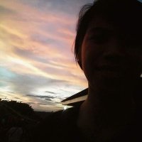 Mic (@uniqlols) 's Twitter Profile