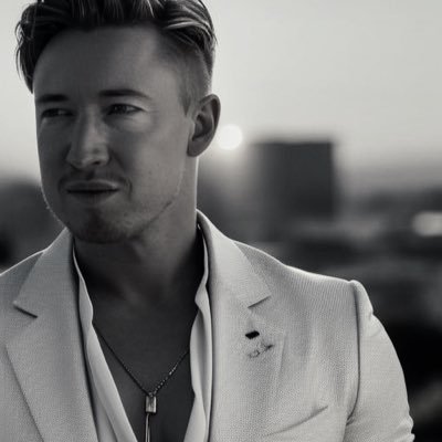 EdgarTuite's profile picture. 