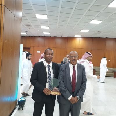 أستاذ مساعد متعاون، علم النفس جامعة الخرطوم
أكثر من 20 ورقة بحثية، أرحب بكل تعاون بحثي