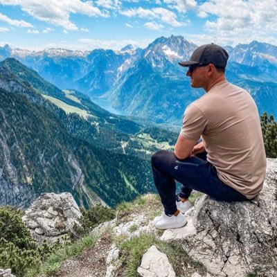 ABoehnke's profile picture. Pittsburgh Sports Enthusiast @penguins @steelers @pirates, Alumnus of The @OhioState, MBA from @ohiou and proud supporter of @ColumbusCrew, @LFC & @BVB