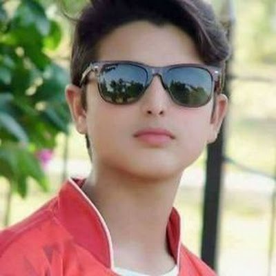 SharazAli494418's profile picture. 