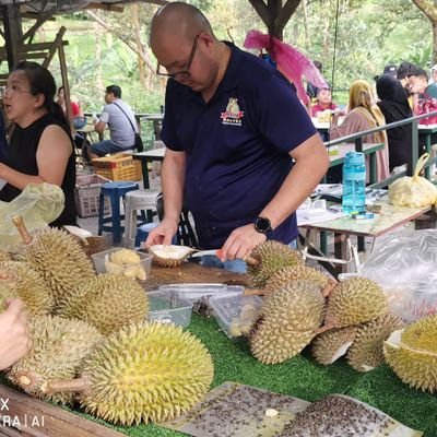 masanling110963's profile picture. 