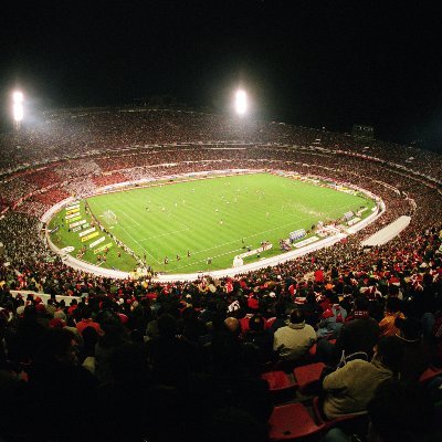 Avante_Benfica's profile picture. 🦅⚽️🏁¹ ¹⁴
Oportunista, aventureiro e com ambições sem sentido. #RuaVieirismo