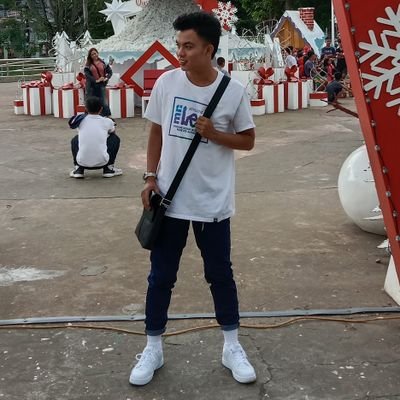 Jayson740715671's profile picture. single