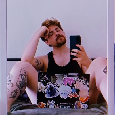 long_and_gone's profile picture. 