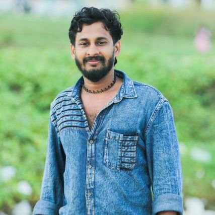 NIYASS67547861's profile picture. 