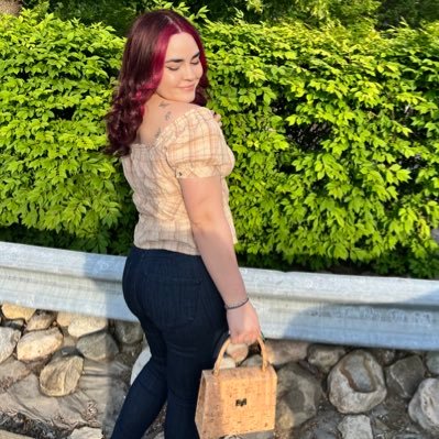 📍CT | 24 🌸 | IG: janel__xoxo | Subscribe to my YouTube channel✨💕