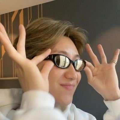 I don't love myself but 14 men made me feel as if I'm worth every happiness in the world 🍁 || OT7 forever ◼ENGENE♟ARMY || SOLO STANS F* OFF 😊