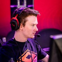 Hollace (@hollaceb) 's Twitter Profile