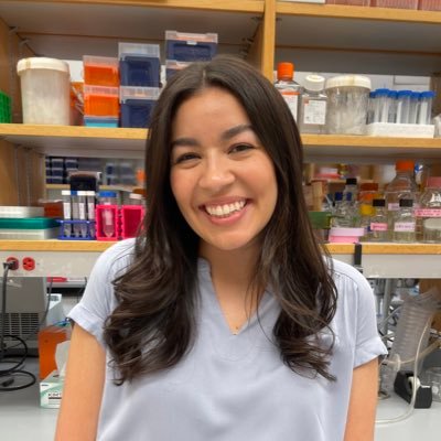 Microbiology Ph.D. Candidate @CAMBUPenn in @SunnyShinLab 👩🏽🔬 | B.S. @MIT ‘21 | Latina 🇲🇽🇺🇸 | she/her | Eph. 2:4-5