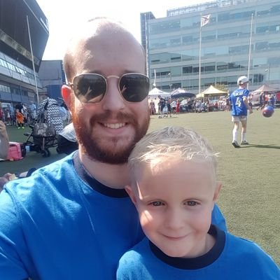 TomJ27UK's profile picture. 