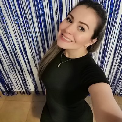 cgct1982's profile picture. ❤️👩🏼
