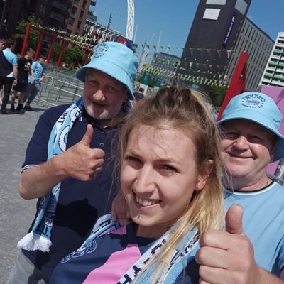 collycroft65's profile picture. "won't win,,lay the shit out of it"