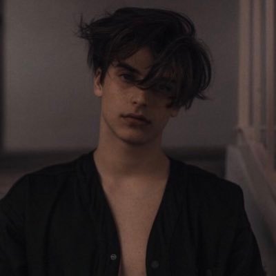 bl828162's profile picture. 