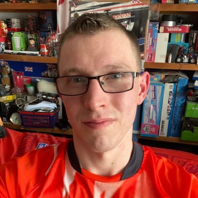 29 years old, Support Luton Town and Arsenal, I am the person that I am today, won't change for anyone.