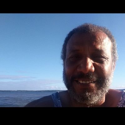 celsoapsil's profile picture. esquerda sempre 🚩
Quero indústrias tecnológicas no Brasil.