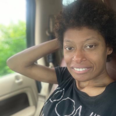 TeresaNika24378's profile picture. 