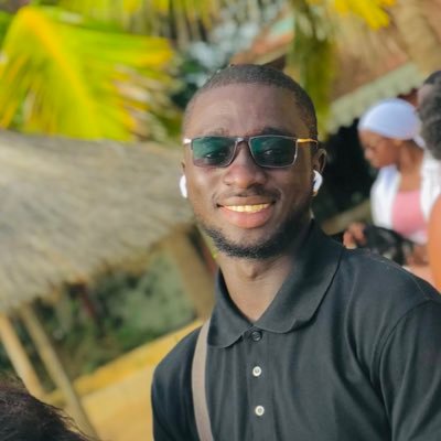 Iscosarr's profile picture. Talibé #Serigne #Touba;Élément #Borom #Darou; #Mérengué à vie 👍, #Isco #Alarcòn casseur d Reins And #Jude #Bellingham🤍💛 NevergiveUp❤️👊🏻