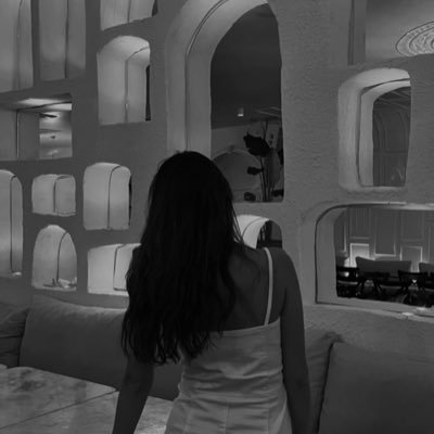 nihanmidediniz's profile picture. 