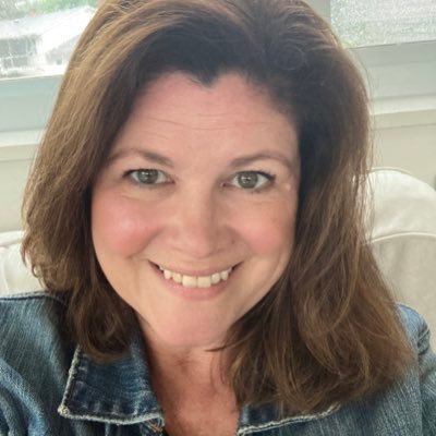 @KrisHockeyMom