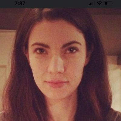 Public relations and communications. Loves literature, ESG, current events, politics, feminism, business, economics and ballet. Also interested in #A2J #CSR #IR