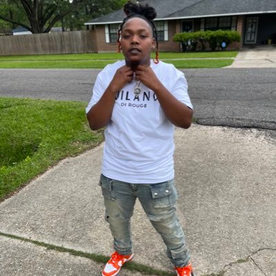 1k_d33's profile picture. 22🏳️‍🌈