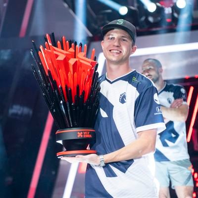 Coaching @TeamLiquid .
Spread Love, Help People. 🏆🏆🏆🏆 Previously: pro player @OpTic and USAF Vet
Tanner@teamliquid.com