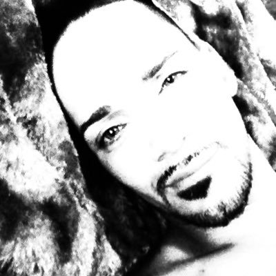 Never have Twitter before let’s see what happens. 😜😜😜