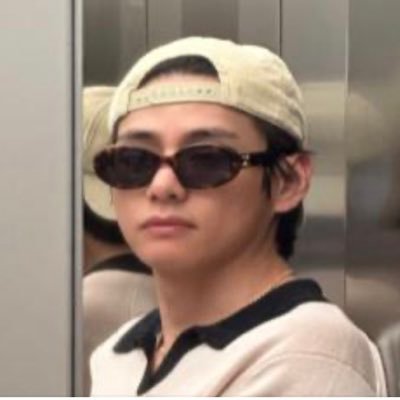 mnaivsuo_o's profile picture. 𖠋 ｜是樹頂｜7=1｜🐯🐱｜🚫所有內容非經同意禁止轉出🚫｜FUB隨意｜非粉帳B｜TAIWAN