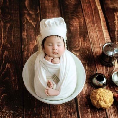 KristaKing23442's profile picture. 