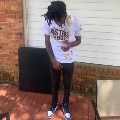 khaarennn's profile picture. #PaperRouteEmpire