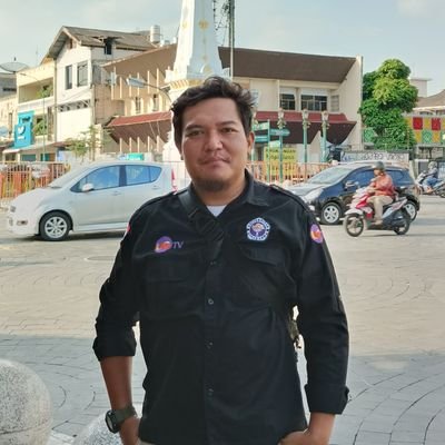 agusturiyono's profile picture. Di dunia ini tidak ada yang tak mungkin
