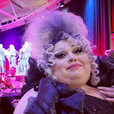 Aboriginal queer. I’m on twitter to be bitter. Blog/archive/portal here: https://t.co/SELuhPEsu3