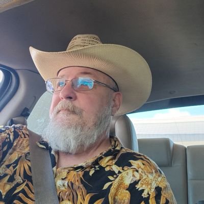 Old Texan tired of the BS the Left has turned our Beloved Country into. Proud deplorable and Patriot. Texan by birth and proud American. #TexasAggies 👍