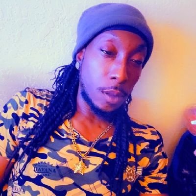 FlavianoFlav3's profile picture. 