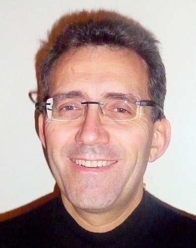Médecin Rhumatologue libéral et praticien attaché consultant à la Pitié-Salpétrière Conseiller ordinal titulaire du Val de Marne