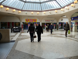 Popular and lively, The Pavements is a Shopping Centre in the beautiful Derbyshire Market Town of Chesterfield