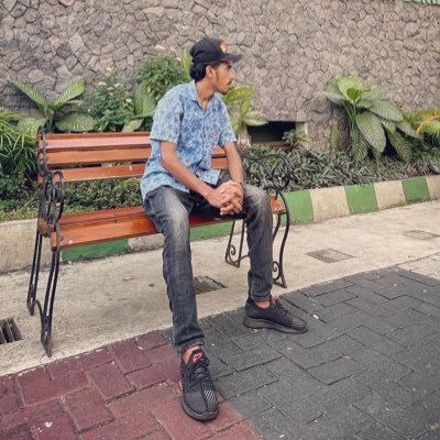 Santonunes27323's profile picture. 